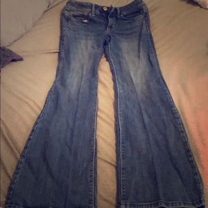 Size 6 XLong Blue American Eagle Jeans